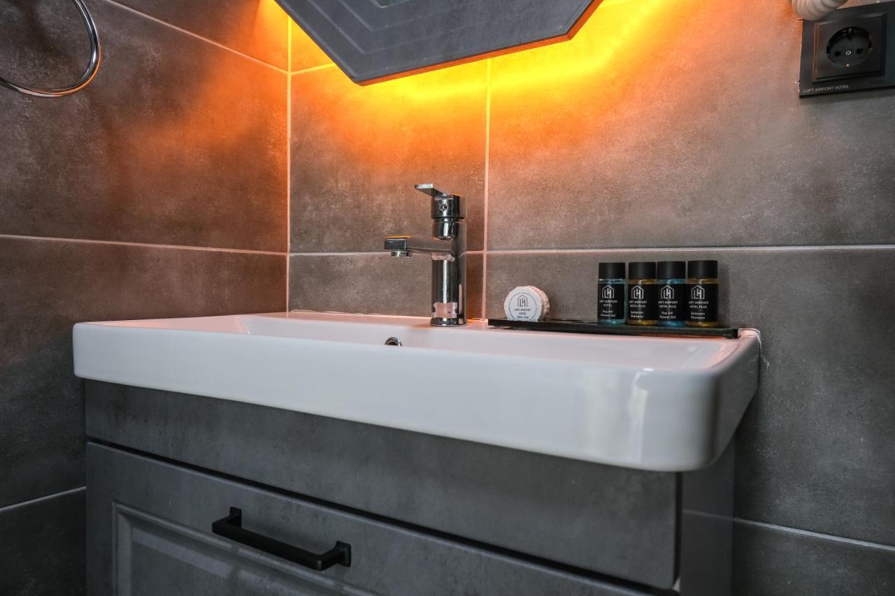 Airport Hotel & Private Trasportation Istanbul Airport-By Loft Arnavutkoy Exteriör bild