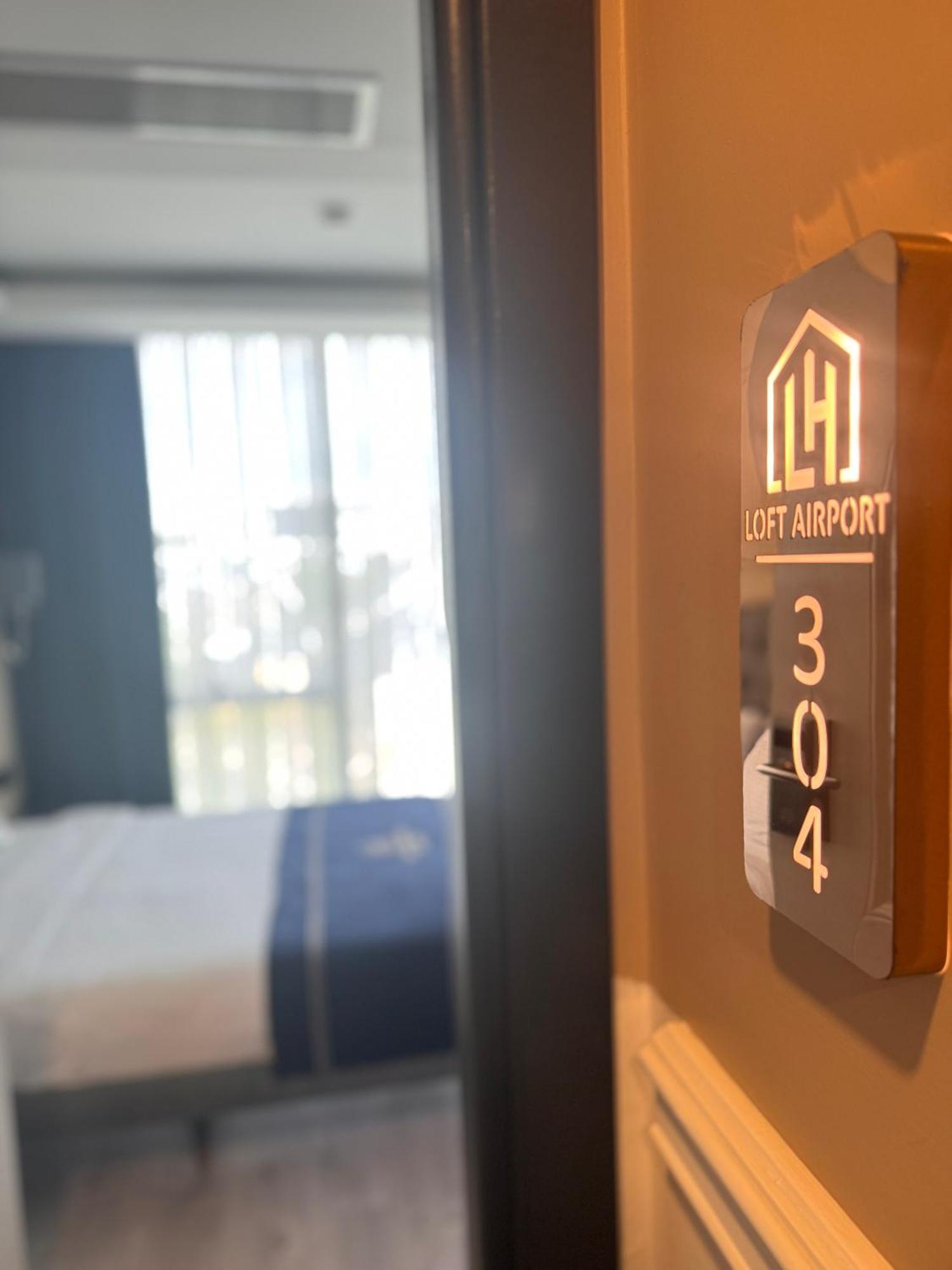 Airport Hotel & Private Trasportation Istanbul Airport-By Loft Arnavutkoy Exteriör bild